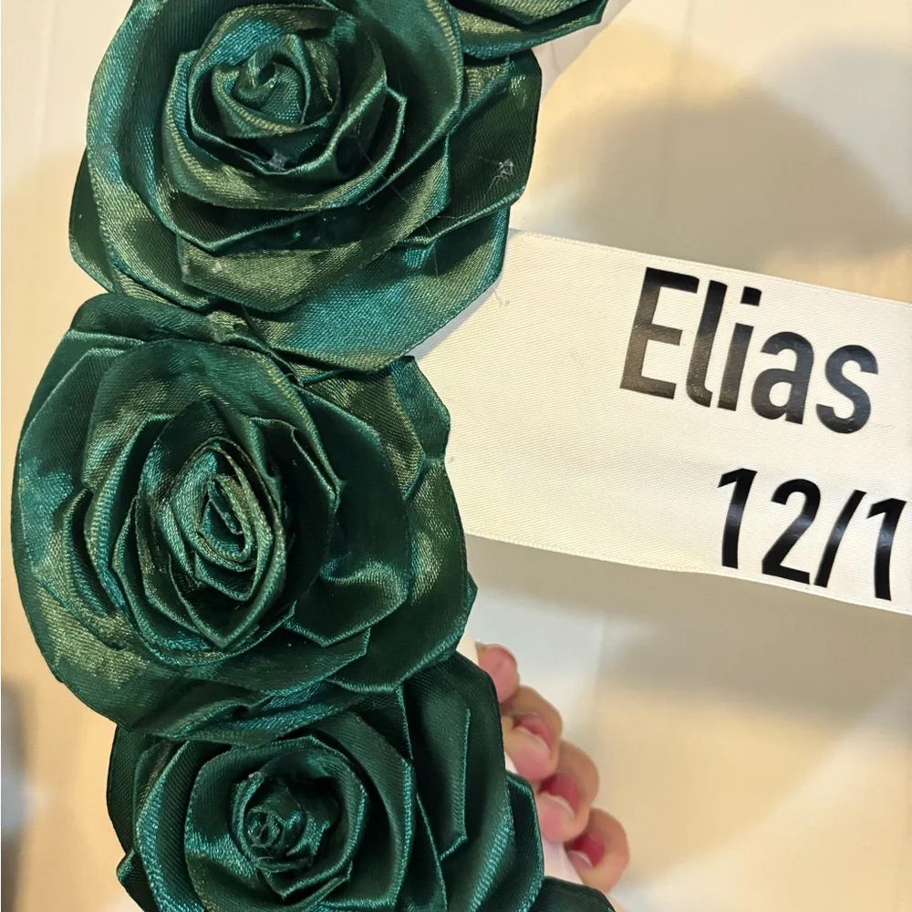 Green Floral Memorial Wreath